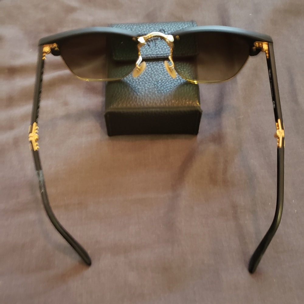 Ray Bans - Picture 5 of 6